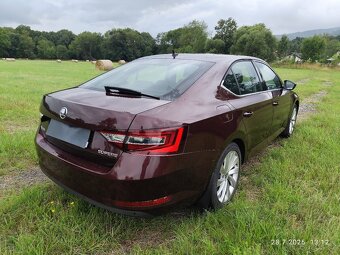 Škoda Superb. Nové v ČR. 1. Majitel, tažné, 100 tis km. - 3