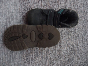 Prodám zimní boty Columbia a druhé kožené zdarma - vel. 25 - 3