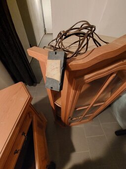 Na chatu či chalupu SET stůl, židle atd - 3