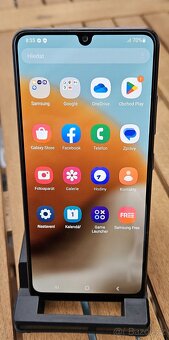 Mobilní telefon Samsung Galaxy A32, 4GB RAM, 128GB - 3