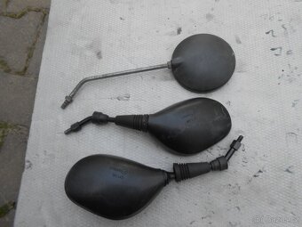 ZPĚTNÁ ZRCATKA - 3