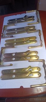 Mosazné kování 5x - 3