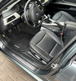 BMW 318d Touring 2011 - 3