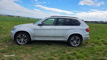 BMW X5 4.8i E70 - 3