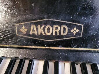 Piano Akord - 3