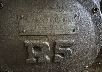 Soustruh revolverový R5 - 3