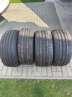 Pirelli 265/40zr18 - 3