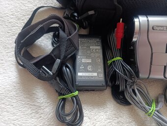Videokamera Sony DCR-TRV270 Digital 8 - 3