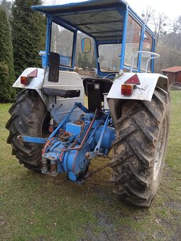 Traktor Ford 4000 - 3