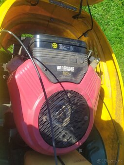 Zahradní traktor MTD Yardman HN7180 Briggs 18HP 2V - 3