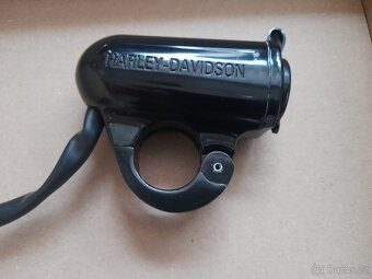 HARLEY DAVIDSON® zásuvka - 3