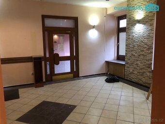 Pronájem, nebytový prostor, 120 m2, Planá, ul. Dukelských hr - 3