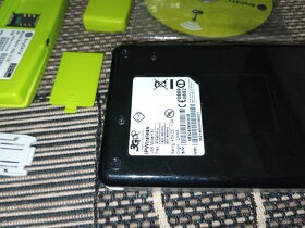 Prodám na díly dva USB modemy - 3