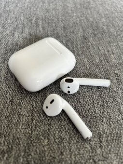 AirPods - 3