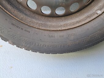 Prodám kola Ford S-max, zánovní zimní pneu Dunlop 215/60/16 - 3