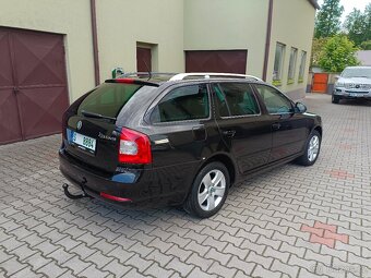Octavia 2.0 Tdi 103 kW kombi Elegance - 3
