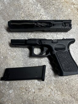 Airsoft Glock 19 - 3