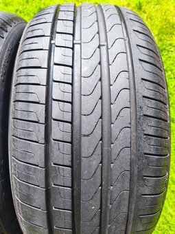 2 letní pneumatiky Pirelli 235/45/18 6,3mm - 3
