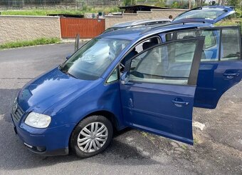 VW Touran - 3
