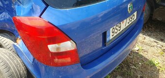 Škoda Fabia Combi 1.4 16V modrá = náhradná díly - 3