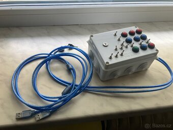 Button box - 3