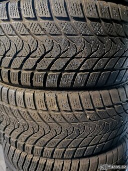 215/45 r16 215/45/16 - 3