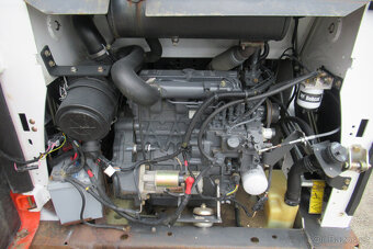 BOBCAT S530, odpracováno 2290Mth - 3