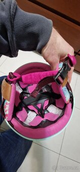 Lyzarska helma, vel. M Junior 53-56cm - 3