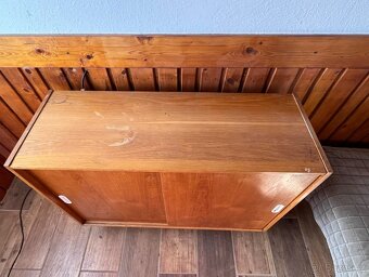 Retro komoda Jiroutek U-452 - 3