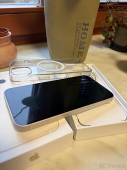 iPhone 13 - 128GB - jako nový v originál krabičce - 3