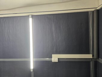 SAMOLEPÍCÍ IZOLAČNÍ DESKY S ŠEDOU KOŽENKOU - 3