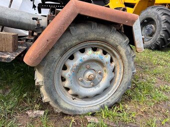 Prodám malotraktor bez motora - 3