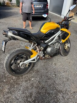 Motocykl Benelli - 3