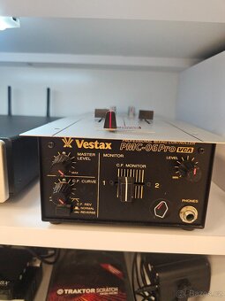 Predam mixážny pult Vestax PMC-06 Pro VCA - 3