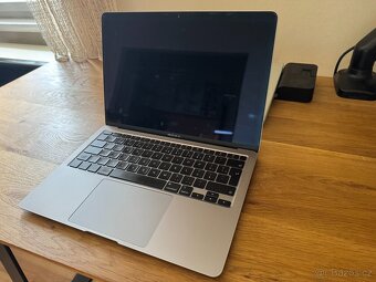 MacBook Air M1  256 GB Vesmírně šedá - 3