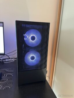 Prodám herní PC setup – i7 12700F, RTX 4060 Ti, 32GB RAM + 2 - 3