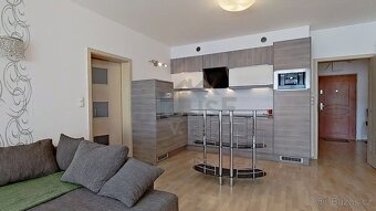 Prodej bytu 3+kk/L (94 m2) s parkovacím stáním - Praha - Lib - 3
