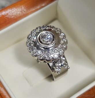 DIAMANTOVÁ SOUPRAVA 3.70ct. TOP CENA - 3