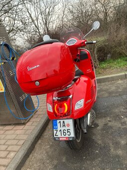 Vespa GTS Super 300 r.v. 2021 - 3