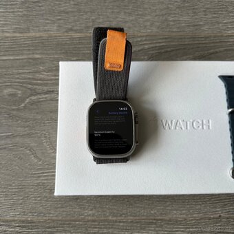 Apple Watch Ultra 1. generace - 3