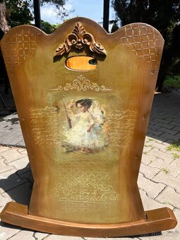 Ručně renovovaná dřevěná kolébka – originální kousek s duší - 3