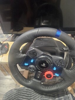 Volant Logitech G29 + ruční výroba kokpitu - 3
