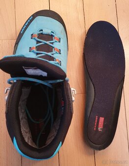 Vel. 40 Mammut Kento High GTX Women arctic-black - 3
