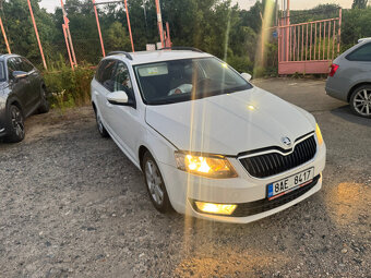 Škoda octavia 3 1.6 TDI - Pouze díly Hořovice okr Beroun - 3