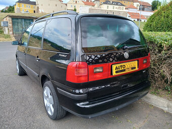 Volkswagen Sharan 1.9 TDi 85kW KŮŽE - 3