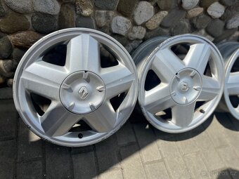 Hlinikove disky Renault Megane - 3
