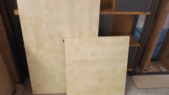 Ikea Expedit -stůl ke knihovně - 3