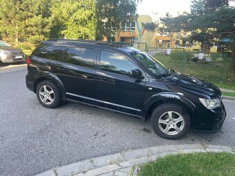 Prodám Fiat Freemont 2.0 JTD 103kw - 3