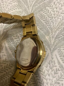 Prodám dámské hodinky Guess - 3