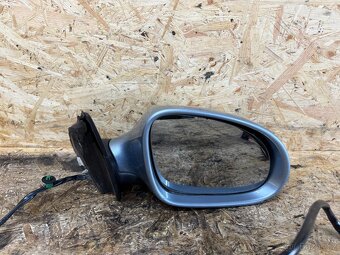 PRAVÉ ZPĚTNÉ ZRCÁTKO VW PASSAT B6 3C0857934 6 PIN - 3